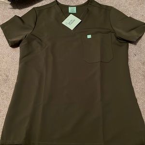 Scrub top